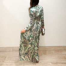 Load image into Gallery viewer, Scarlett Skirt Sari
