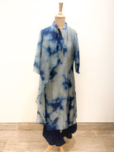 Load image into Gallery viewer, Blue tie die tunic | READY TO SHIP
